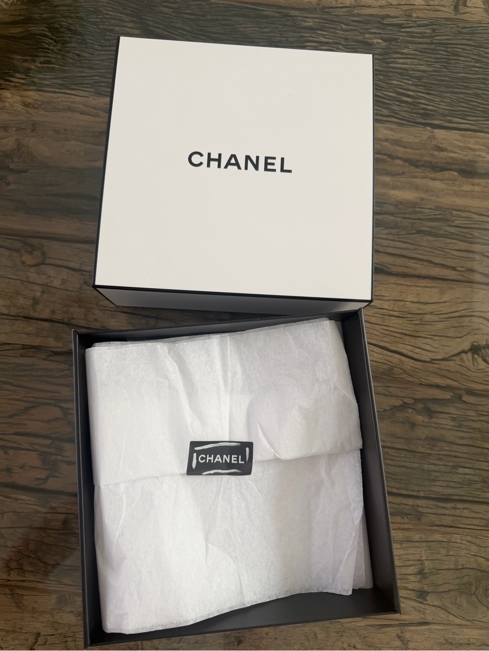 CHANEL White & Black Branded  empty Gift Box size 9x9x4 in